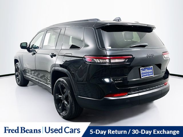 2025 Jeep Grand Cherokee Limited photo 2