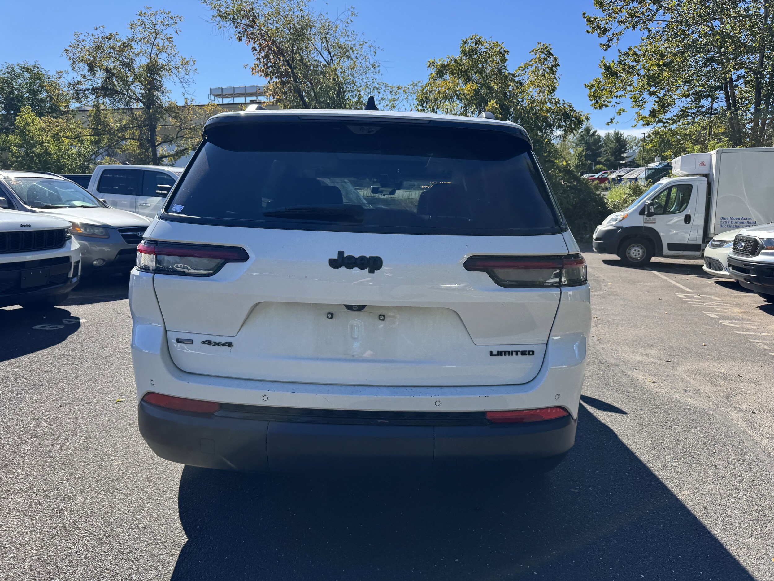2022 Jeep Grand Cherokee Limited photo 3