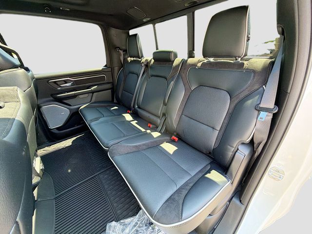 2026 RAM 1500 Laramie - Photo 19