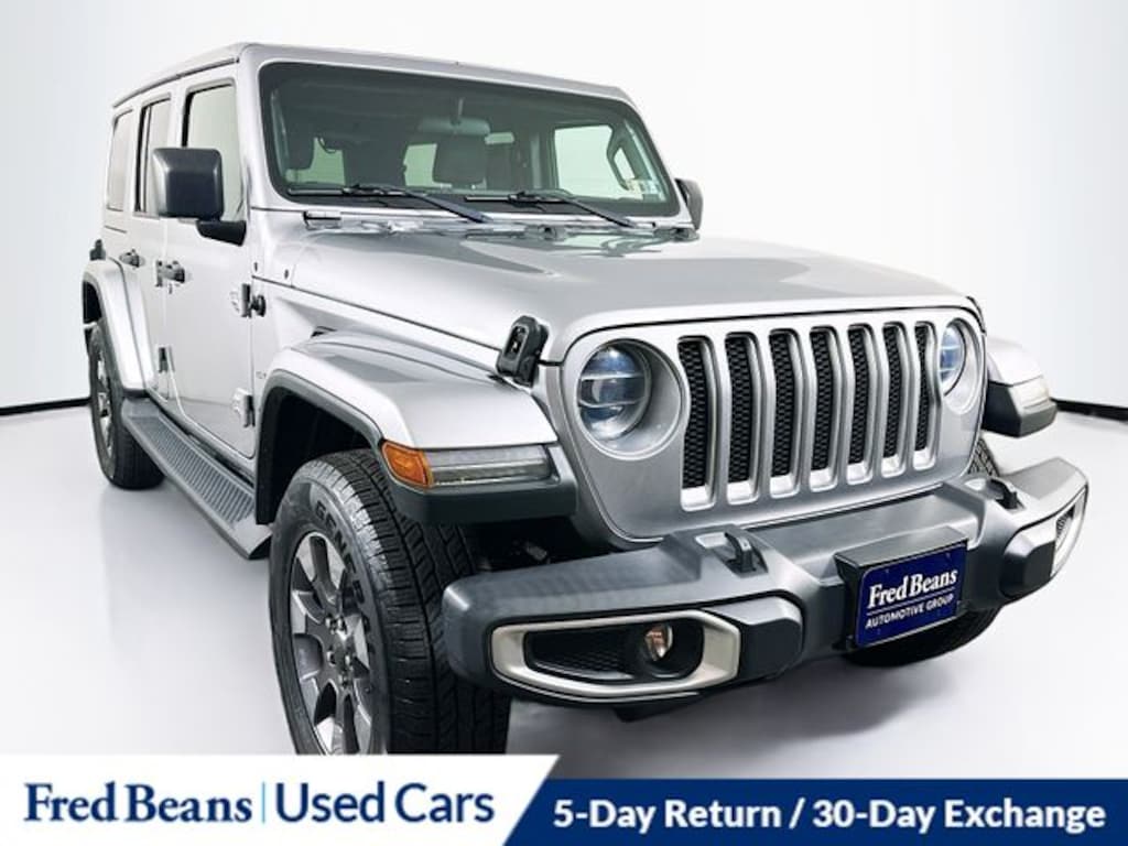 Used 2018 Jeep Wrangler Unlimited Sahara SUV