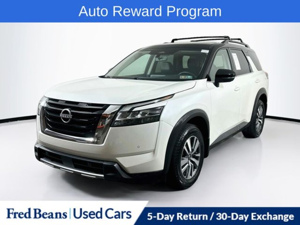 Used 2024 Nissan Pathfinder SL SUV