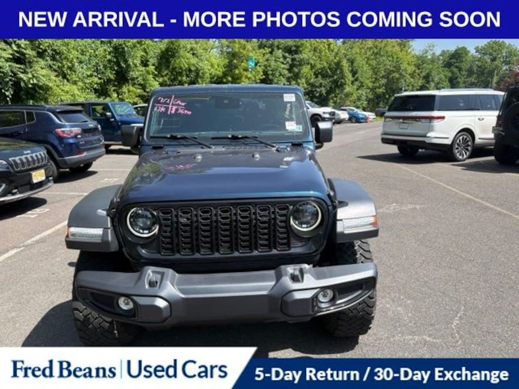 Used 2025 Jeep Wrangler Willys SUV