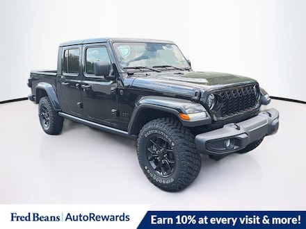 2025 Jeep Gladiator Willys Pickup