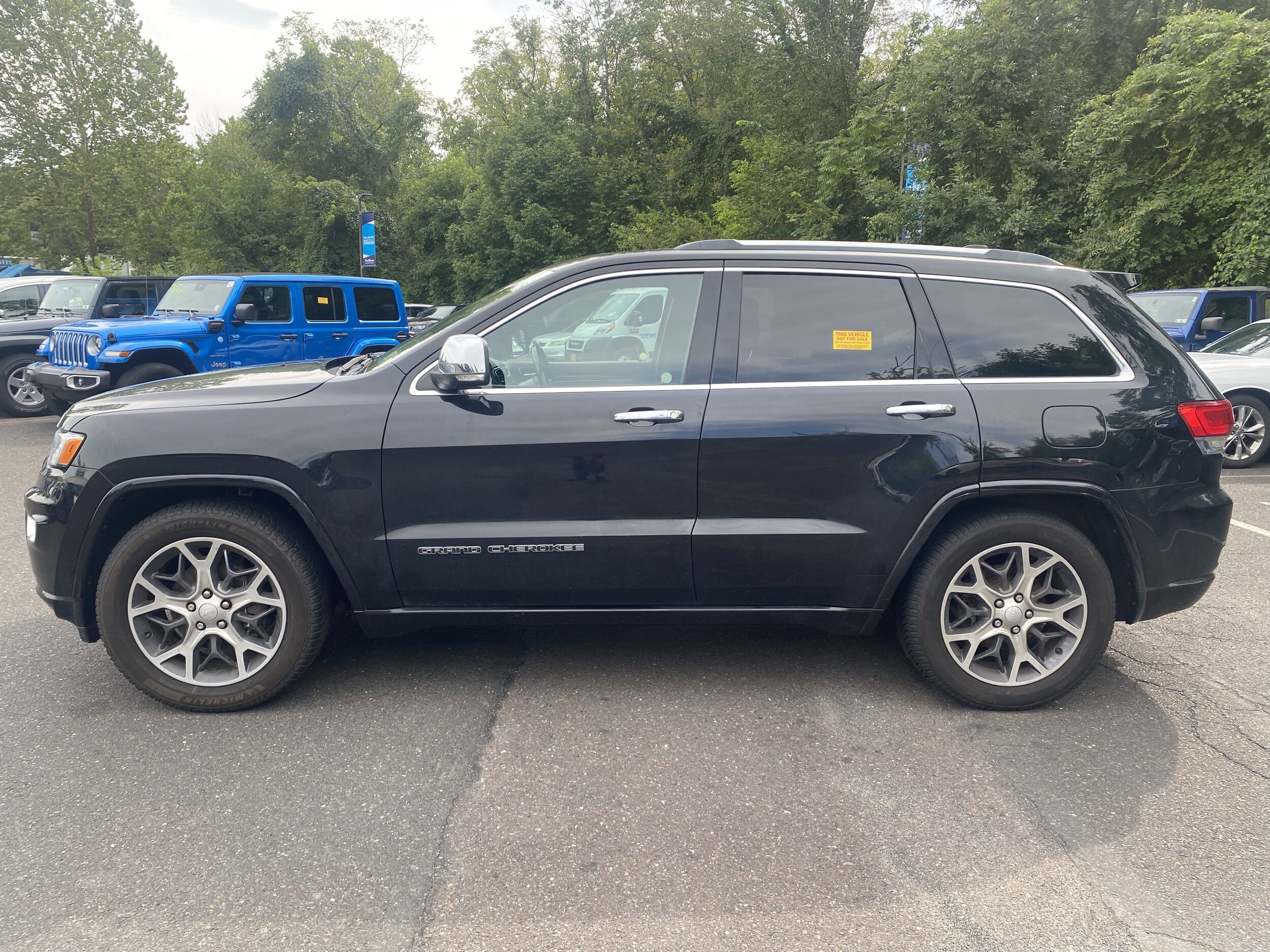 2019 Jeep Grand Cherokee Overland photo 4