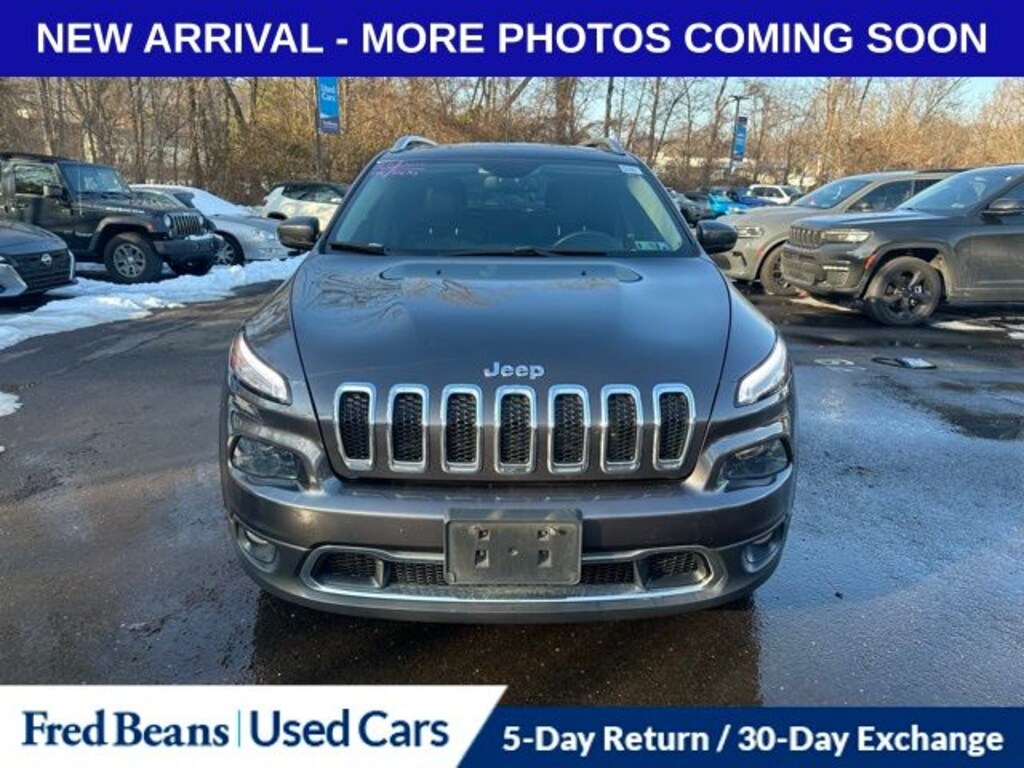 Used 2017 Jeep Cherokee Limited SUV