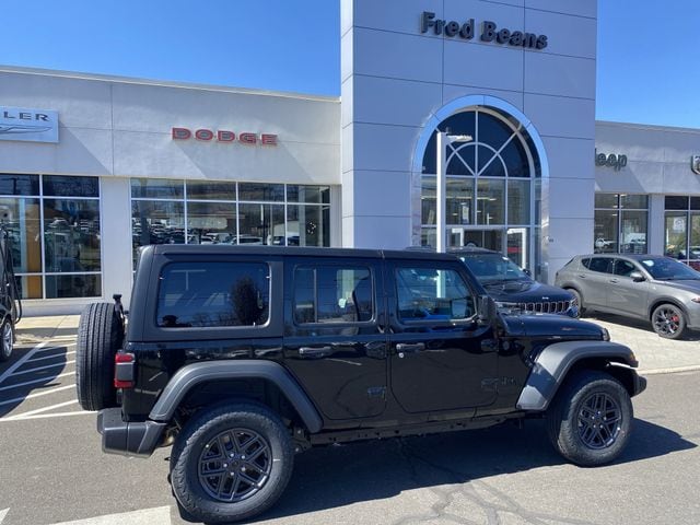 2025 Jeep Wrangler 4-Door Sport S - Photo 10