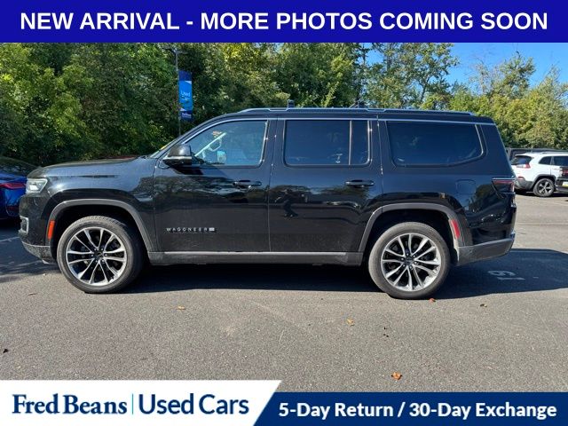 2022 Jeep Wagoneer Series III photo 3
