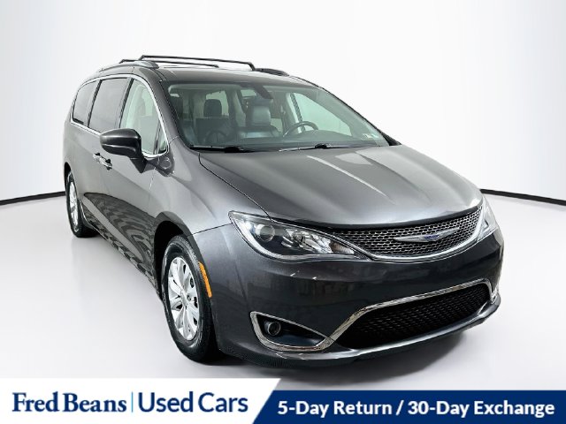  Chrysler Pacifica