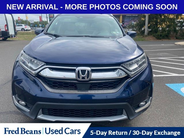 2018 Honda CR-V Touring photo 2