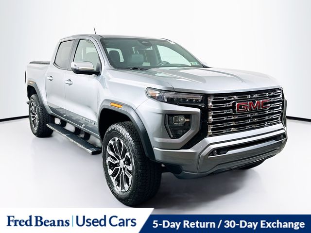 2023 GMC Canyon Denali's photo