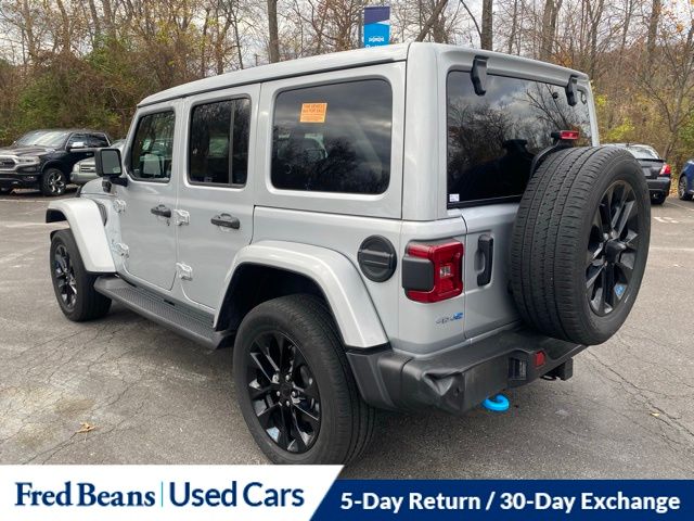 2022 Jeep Wrangler Unlimited Sahara 4xe photo 3