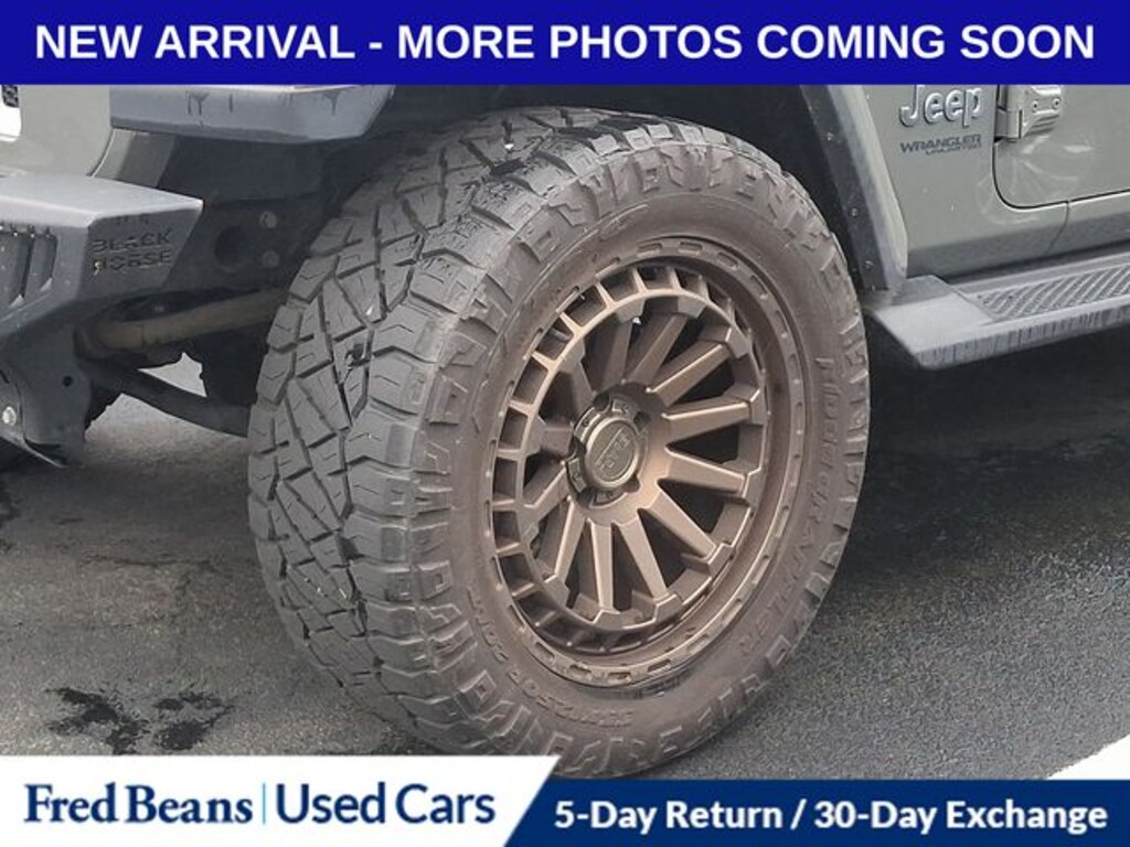 Used 2019 Jeep Wrangler Unlimited Sahara SUV