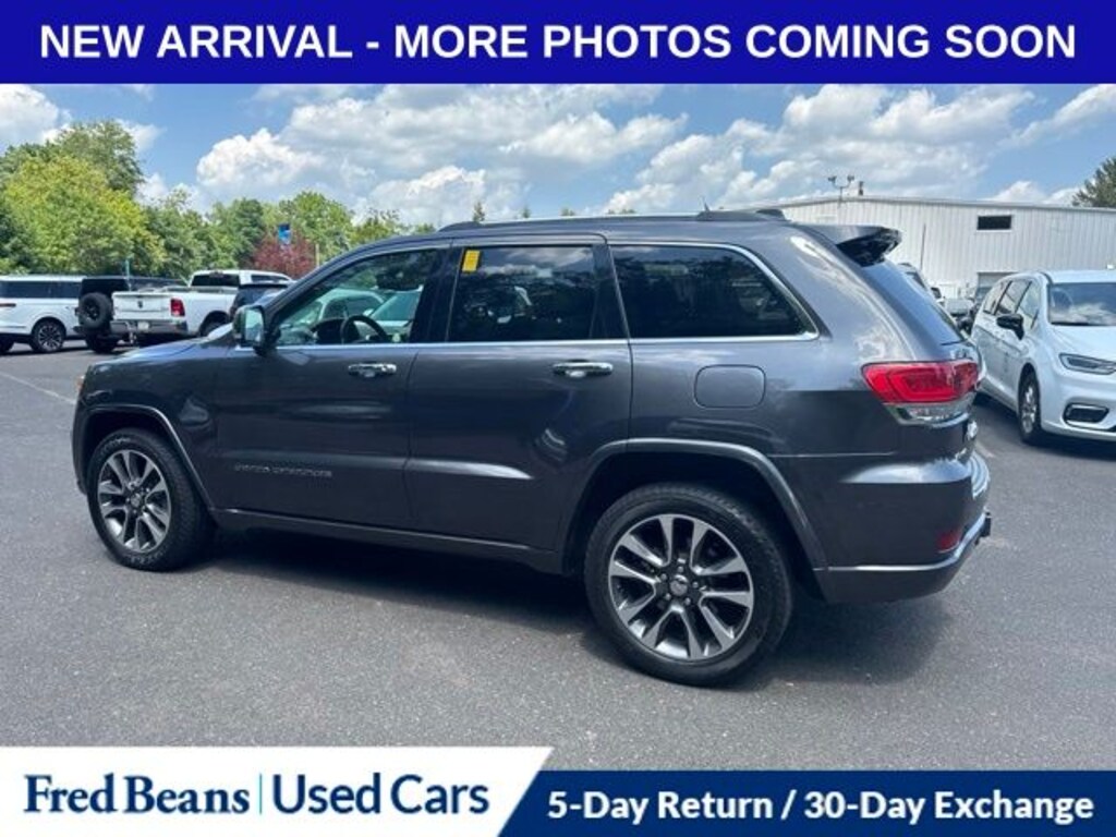 Used 2018 Jeep Grand Cherokee Overland SUV