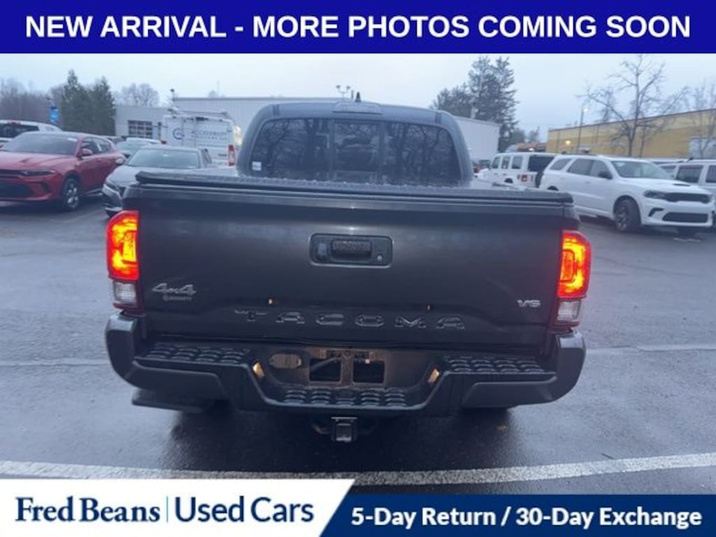 Used 2022 Toyota Tacoma SR Truck Double Cab