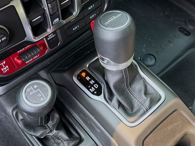 2025 Jeep Gladiator Willys - Photo 15