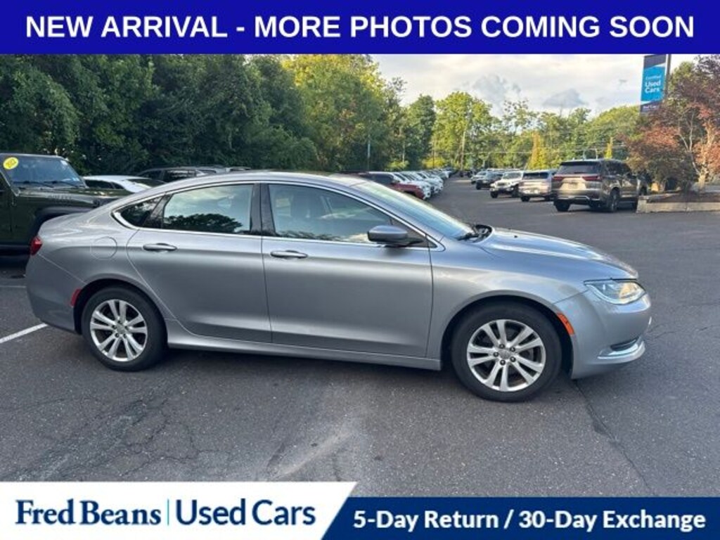 Used 2016 Chrysler 200 Limited Sedan
