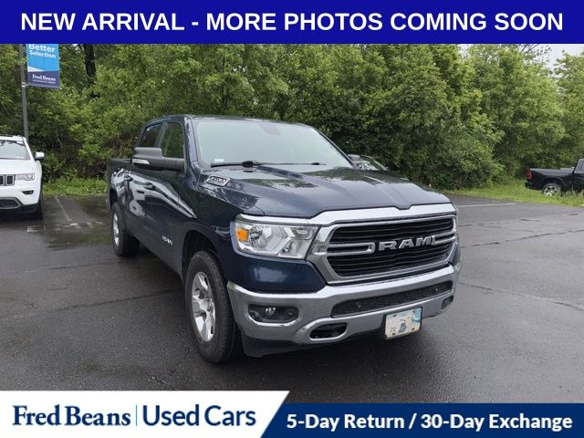 2019 RAM 1500 Big Horn/Lone Star 4x4 Crew Cab 5'7's photo