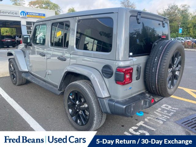 2022 Jeep Wrangler Unlimited Sahara 4xe photo 4