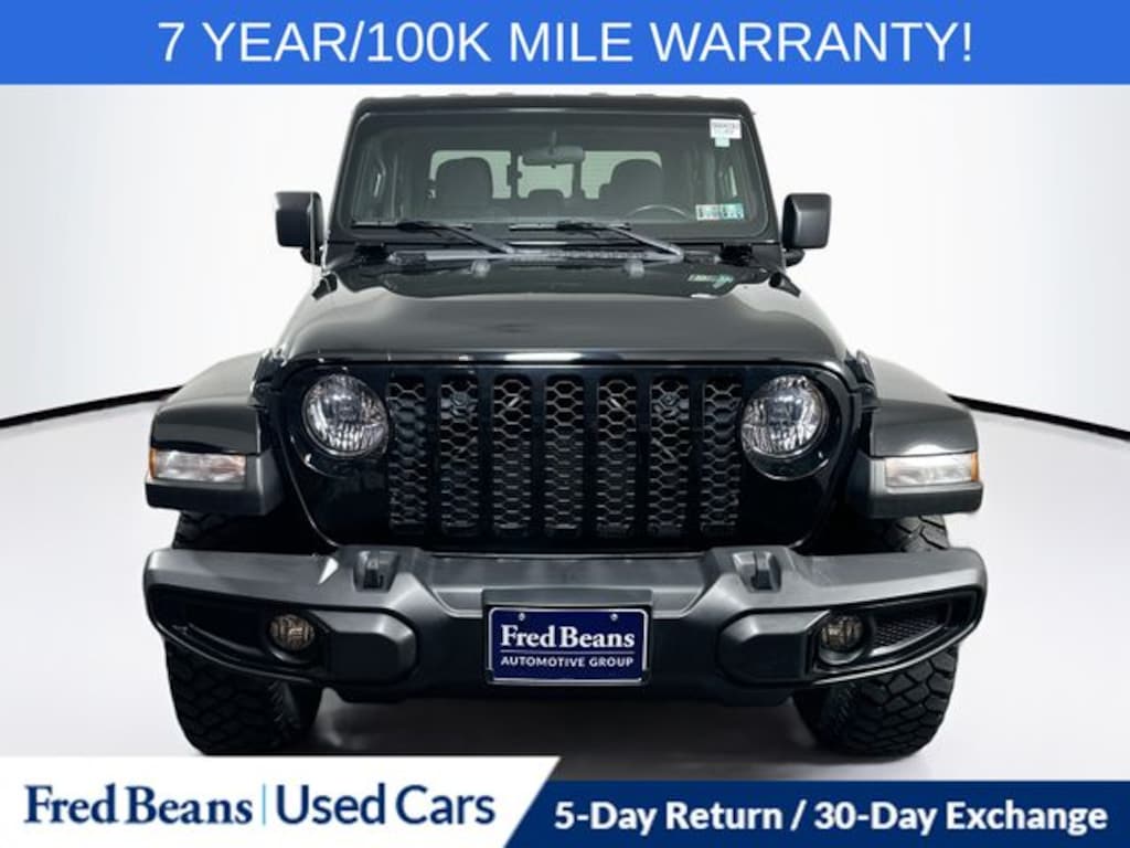 Used 2022 Jeep Gladiator Willys Truck Crew Cab