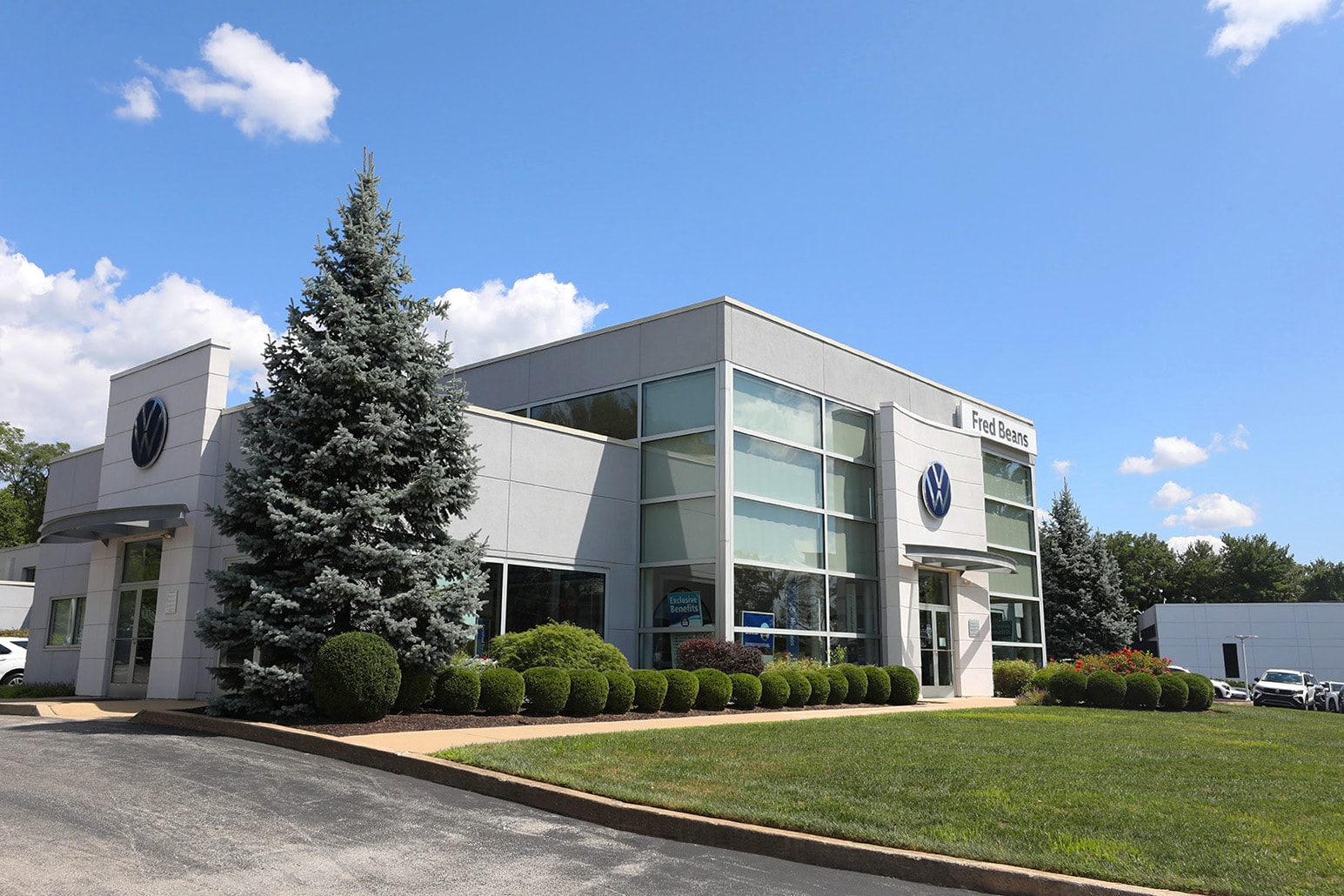 Exterior_FB_Volkswagen_Devon_01%20(1).jpg