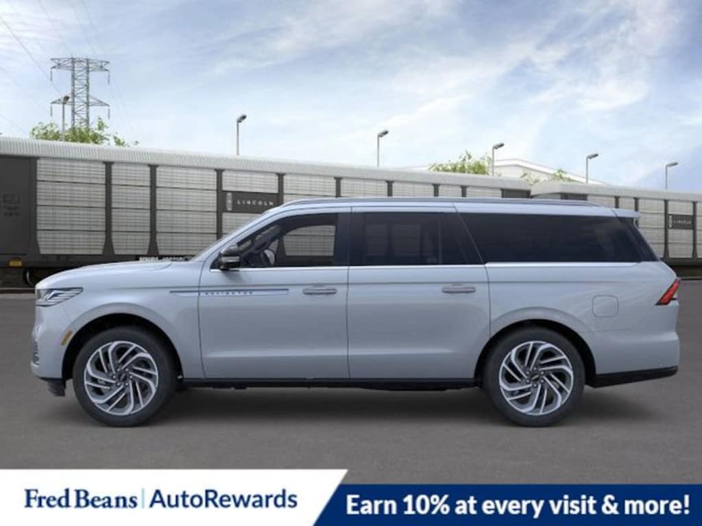 New 2026 Lincoln Navigator L Reserve SUV