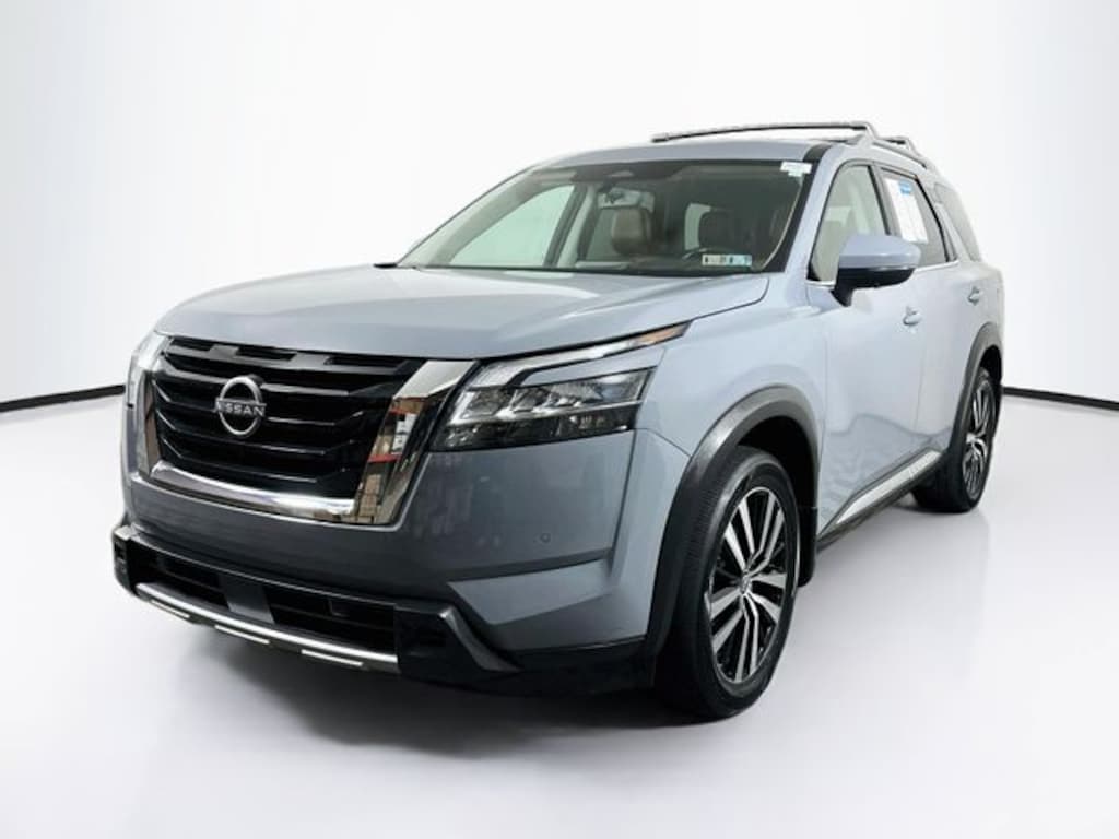Used 2023 Nissan Pathfinder Platinum SUV