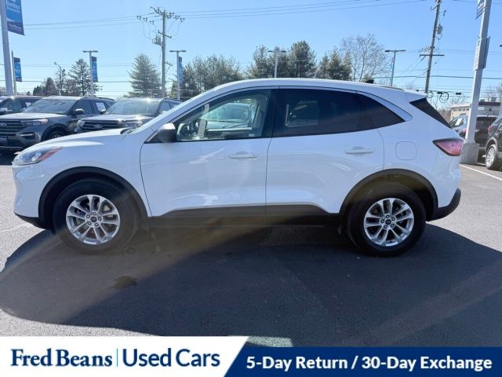 Used 2022 Ford Escape SE SUV