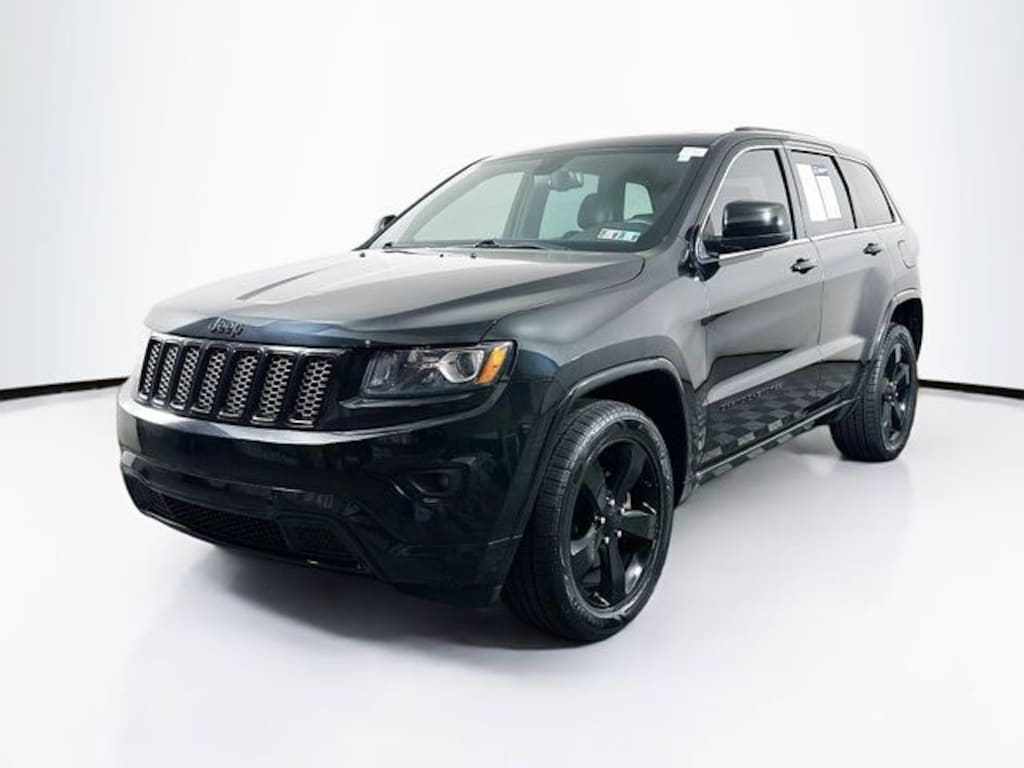 Used 2015 Jeep Grand Cherokee Altitude SUV