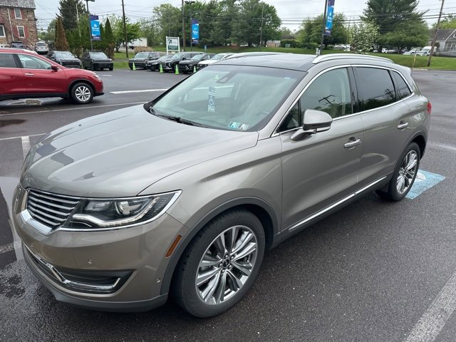 Used 2016 Lincoln MKX Reserve with VIN 2LMPJ8LP2GBL83323 for sale in Doylestown, PA