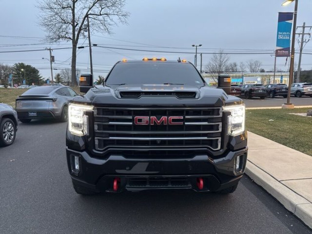 Used 2022 GMC Sierra 2500HD AT4 Truck Crew Cab