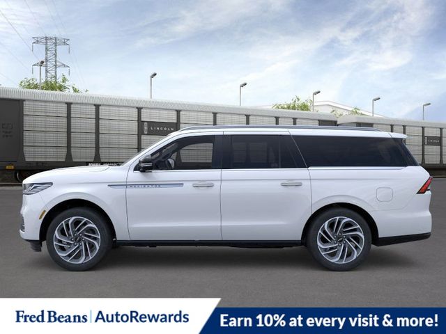 2025 Lincoln Navigator L Reserve photo 3