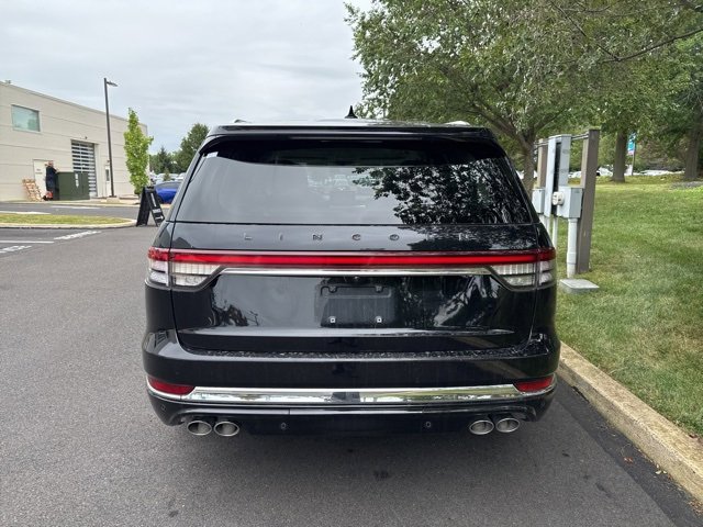 2023 Lincoln Aviator Black Label photo 4