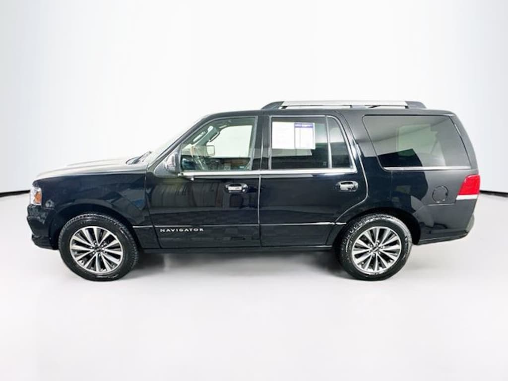 Used 2017 Lincoln Navigator Select SUV