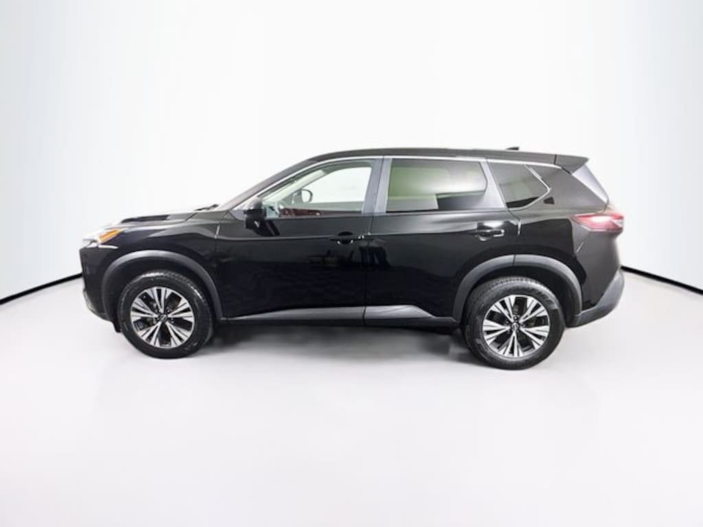 Used 2023 Nissan Rogue SV SUV