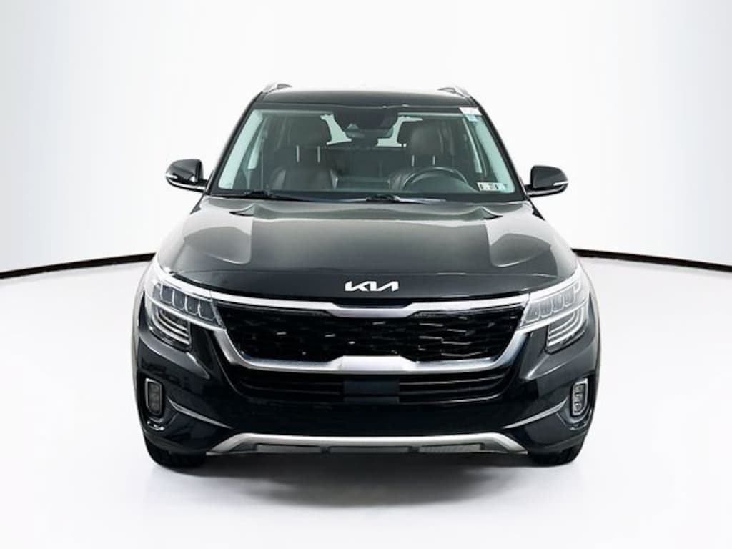 Used 2023 Kia Seltos SX SUV