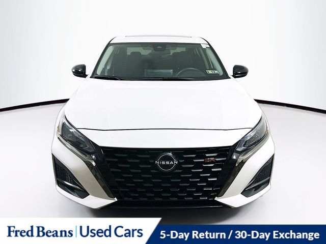 2024 Nissan Altima 2.5 SR photo 2