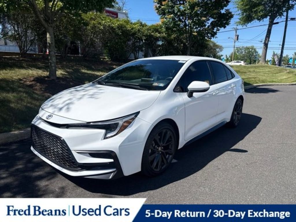 Used 2026 Toyota Corolla SE Sedan