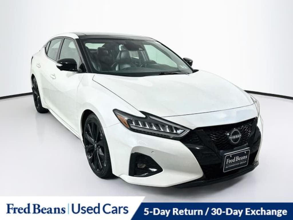 Used 2023 Nissan Maxima SR Sedan