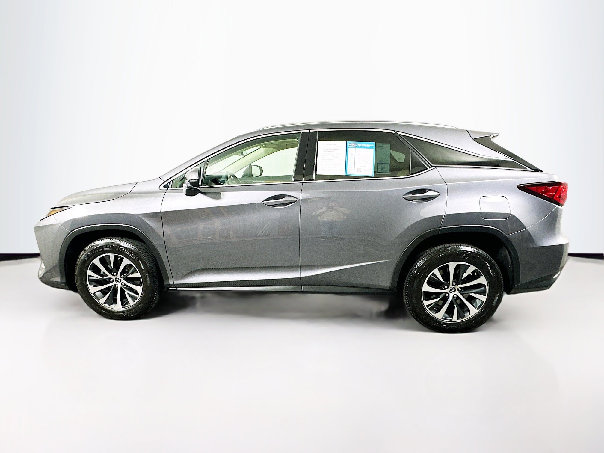 2021 Lexus RX 350 photo 3