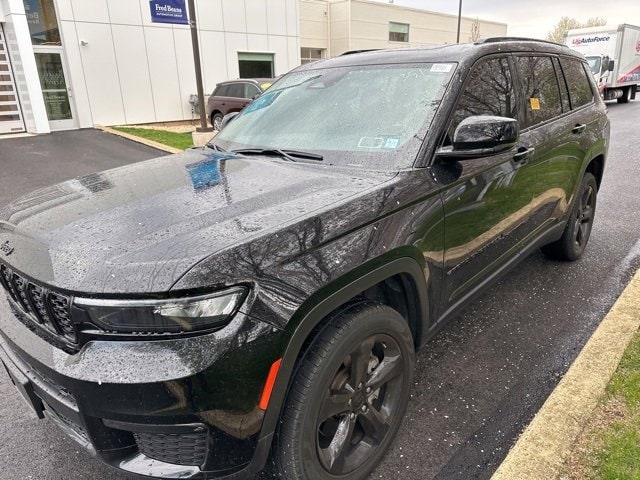 Used 2022 Jeep Grand Cherokee L Limited with VIN 1C4RJKBG9N8552406 for sale in Doylestown, PA