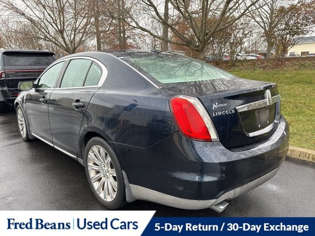 2009 Lincoln MKS Base photo 4