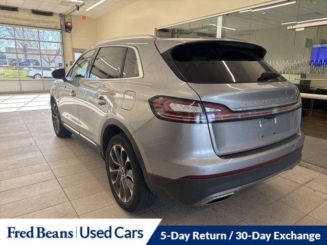 2022 Lincoln Nautilus Reserve photo 3