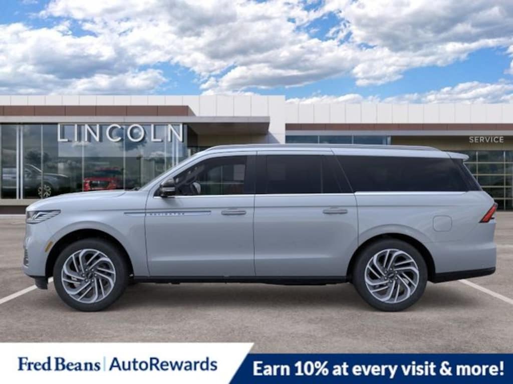 New 2026 Lincoln Navigator L Reserve SUV