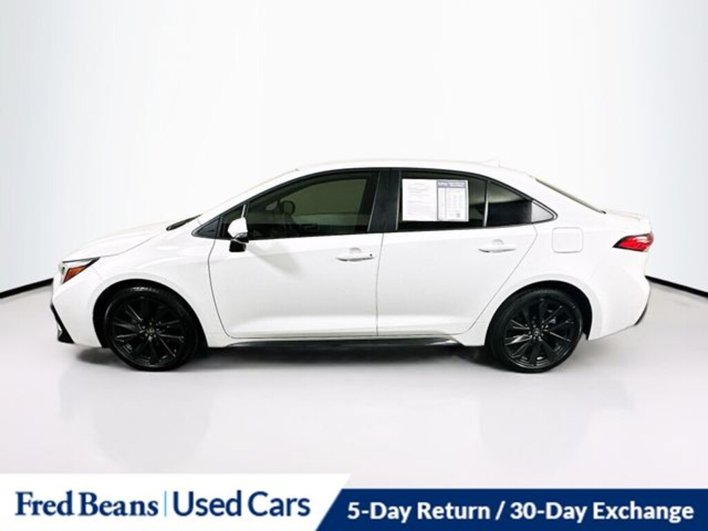 Used 2026 Toyota Corolla SE Sedan