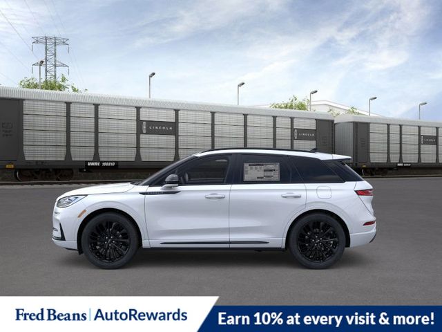 2026 Lincoln Corsair Reserve photo 2