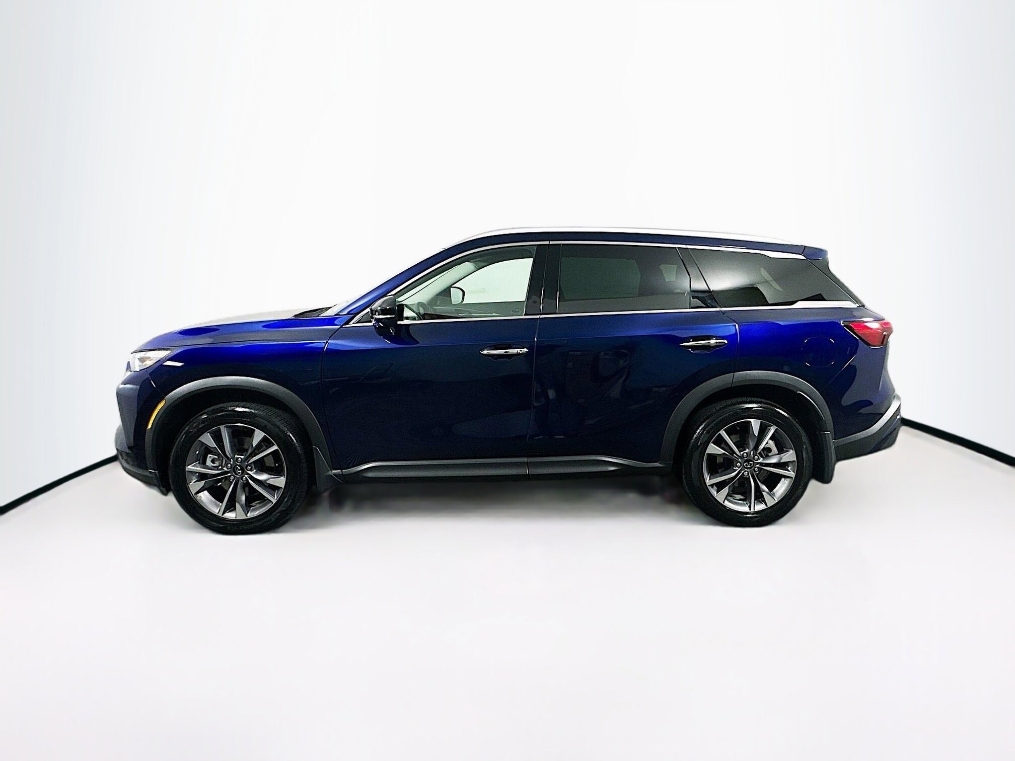 2024 Infiniti QX60 Luxe AWD photo 4