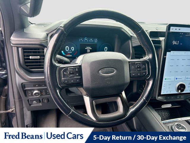 2022 Ford Expedition Platinum - Photo 16