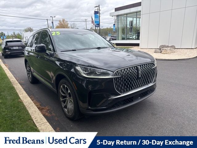 2025 Lincoln Aviator Reserve AWD's photo