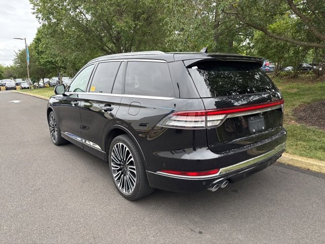 2023 Lincoln Aviator Black Label photo 3
