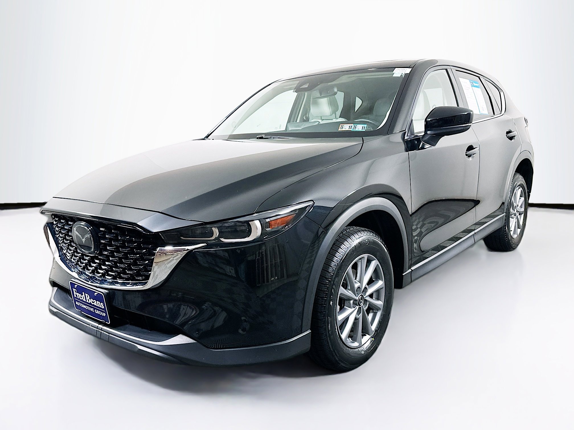 2023 Mazda CX-5 2.5 S Preferred photo 3